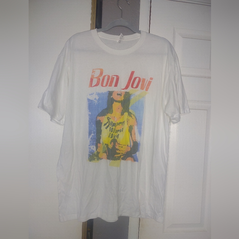 Bon Jovi Graphic T-Shirt